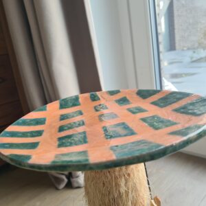 Rankų darbo keraminė lėkštė „Dryžuota“